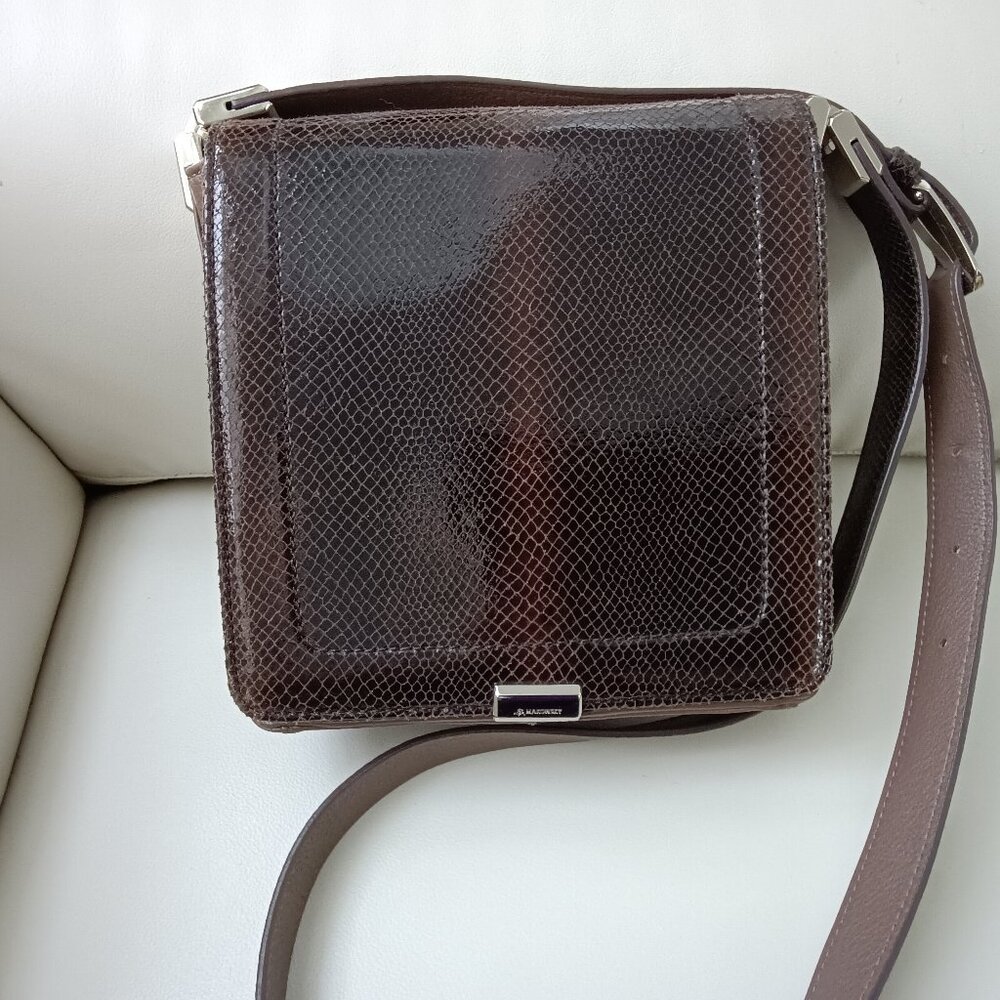 B. Makowsky Crossbody Bag Brown Leather - Picture 6 of 6